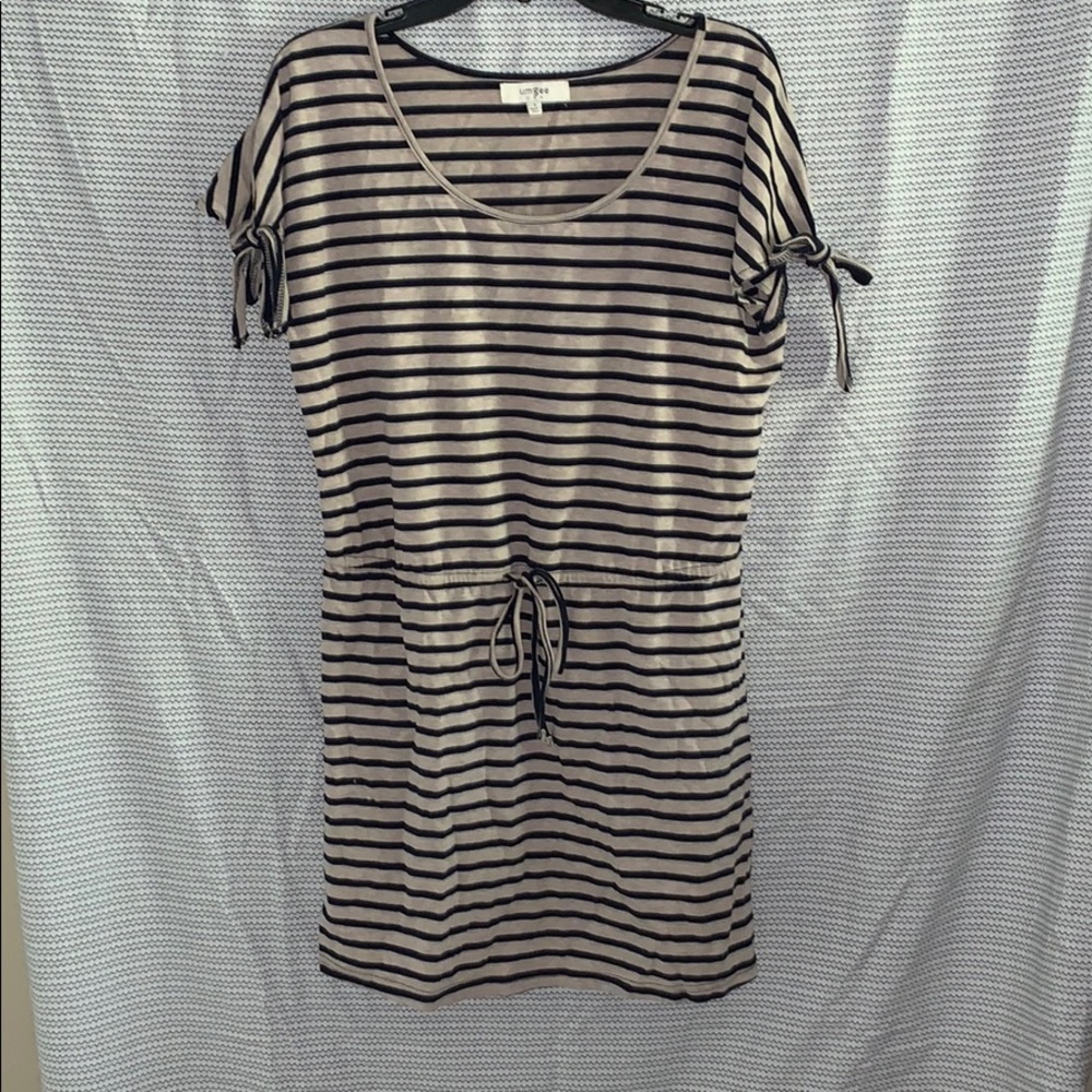 Umgee T-shirt Dress😍